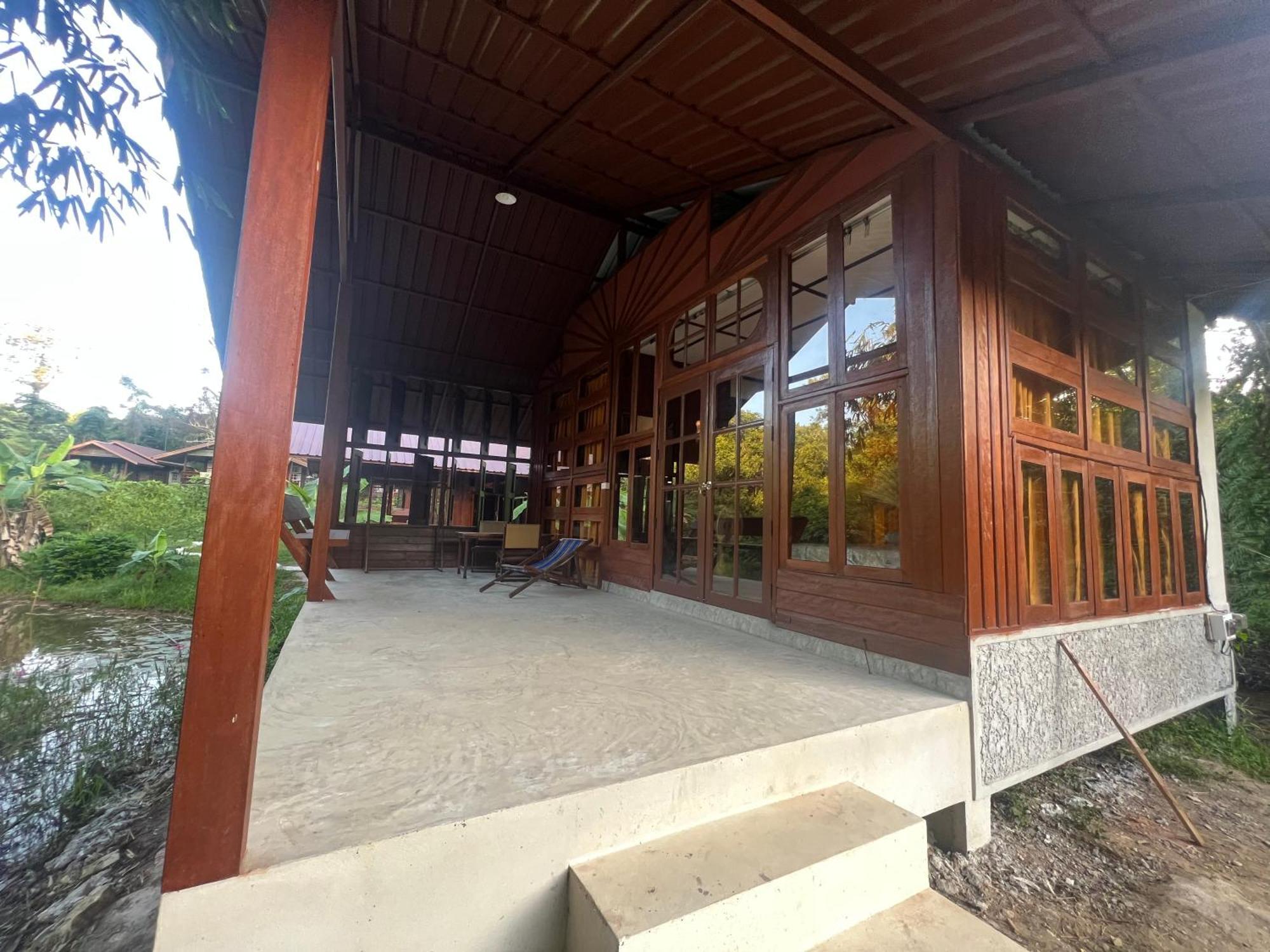 Phayam Valley Homestay Koh Phayam Buitenkant foto