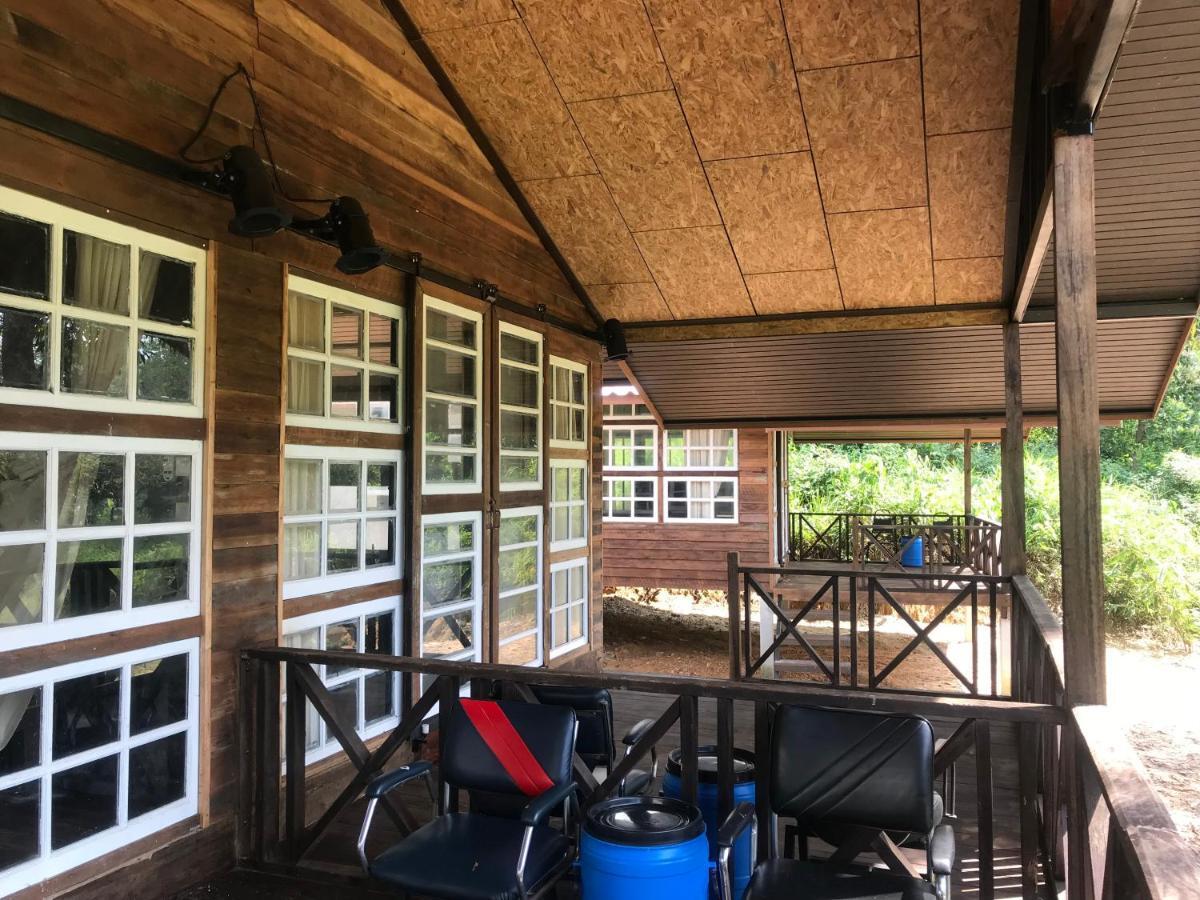 Phayam Valley Homestay Koh Phayam Buitenkant foto